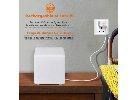 Cube lumineux 16 couleurs sur batterie 25 cm 